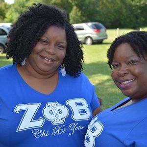 Meet your Posher, Regina